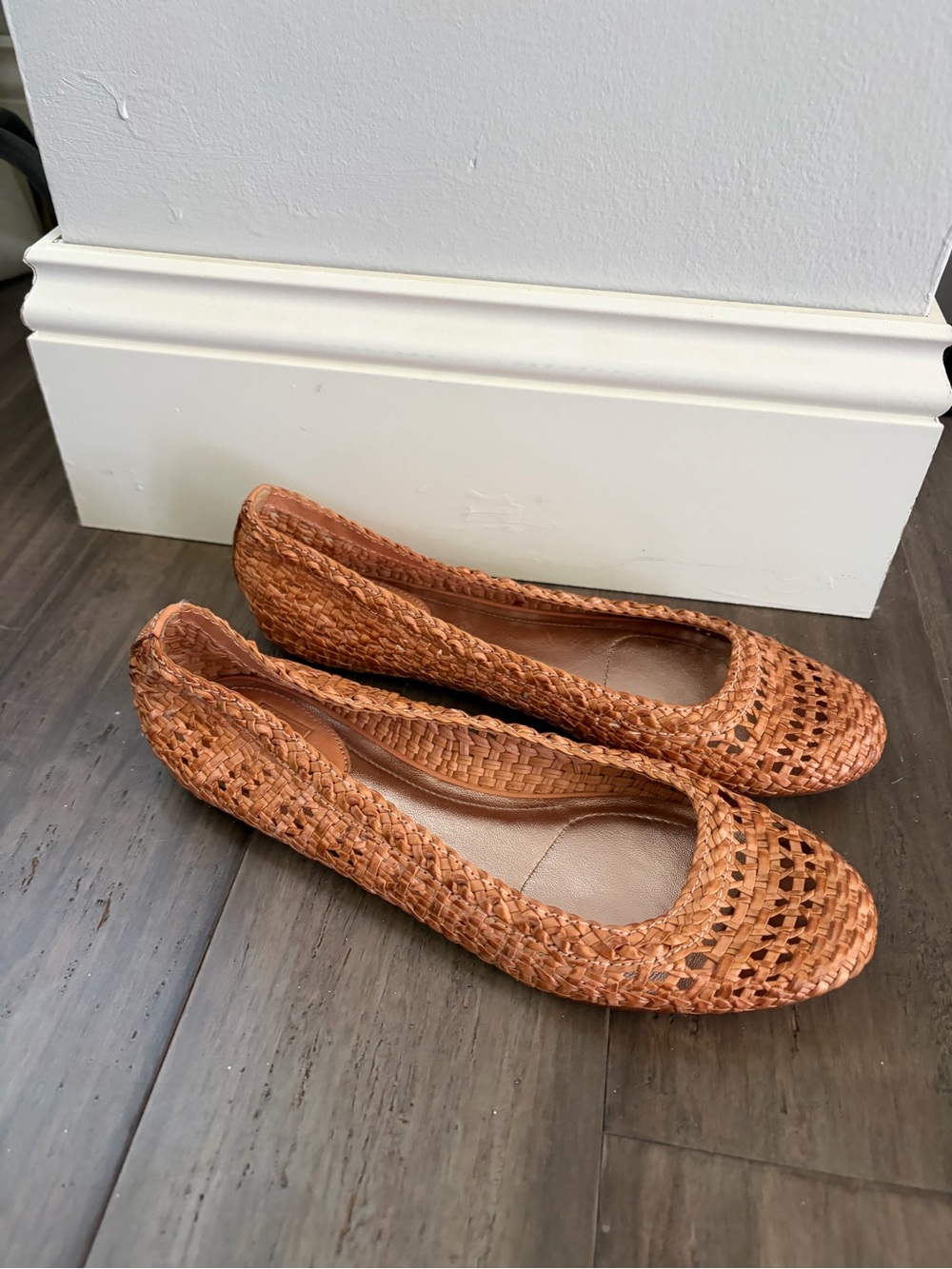 Frye Emma Woven Ballet Flats in Tan